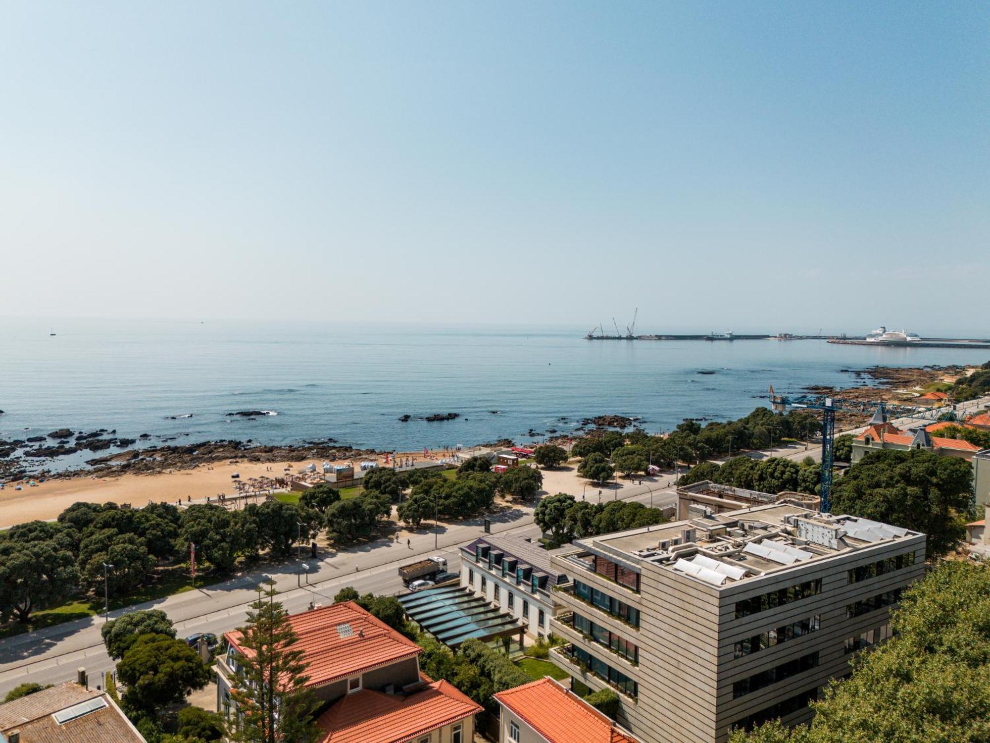 Seaside Cozy Apartment With Private Terrace Porto Exterior photo