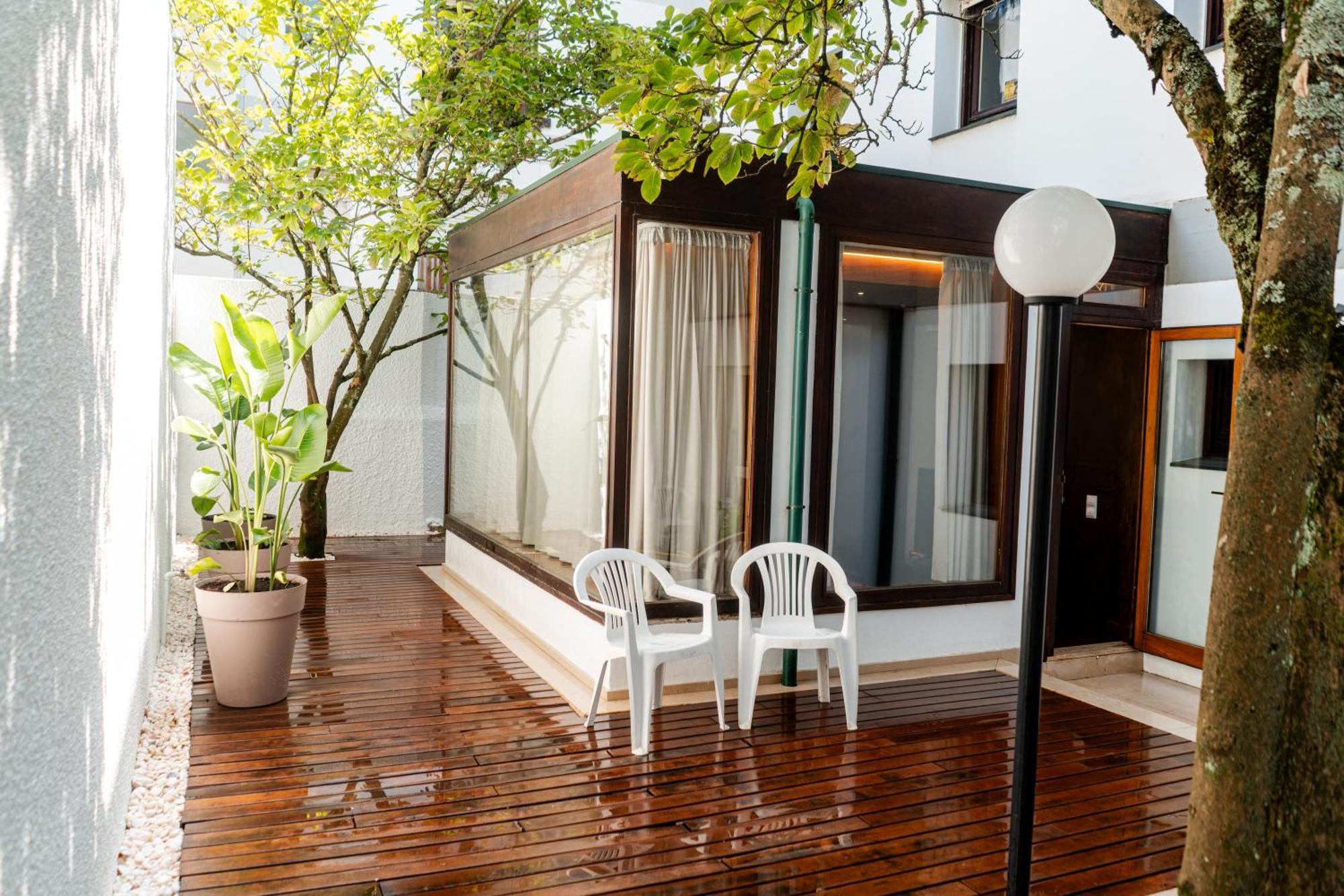Seaside Cozy Apartment With Private Terrace Porto Exterior photo